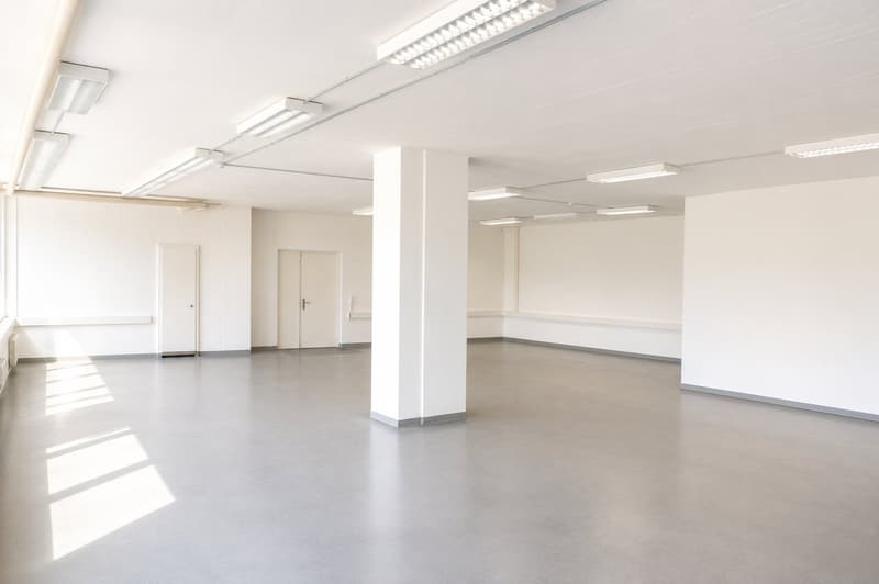 Ob Produktion, Werkstatt, Forschung oder Lager – hier findet Ihr Betrieb den idealen Standort. (8)