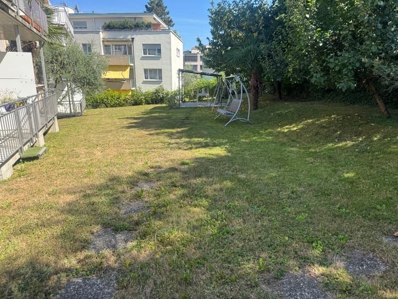 Moderne 3-Zimmer-Wohnung mit Balkon in Binningen (11)