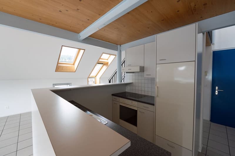 3.5 room maisonette apartment with balcony and view (4)
