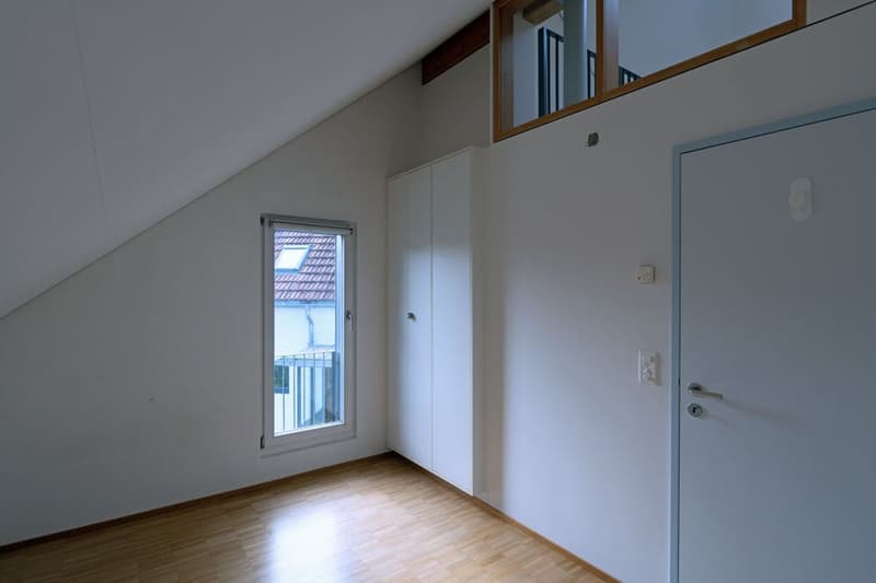 3.5 room maisonette apartment with balcony and view (9)