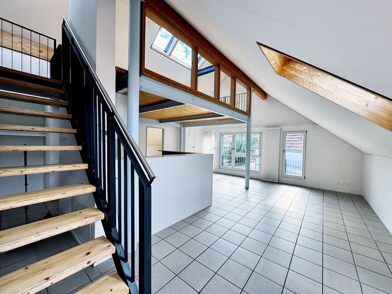 3.5 room maisonette apartment with balcony and view (1)