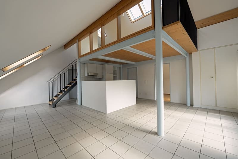 3.5 room maisonette apartment with balcony and view (2)