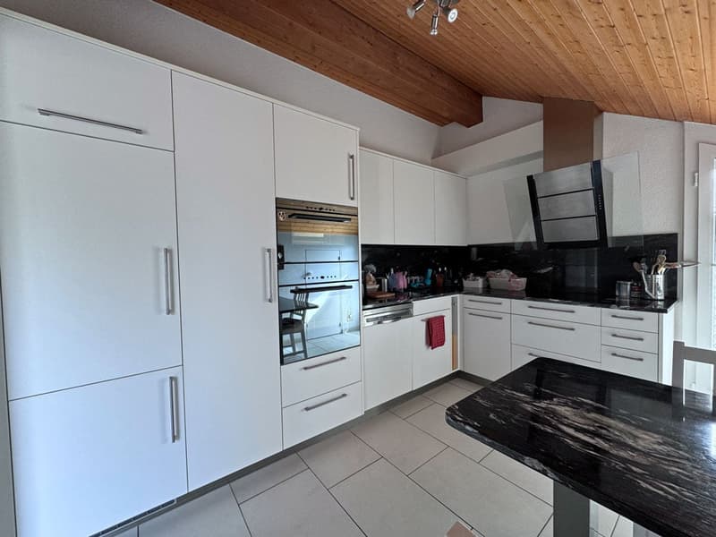 Ruhige Dachwohnung im Dorfkern mit schöner Aussicht (10)