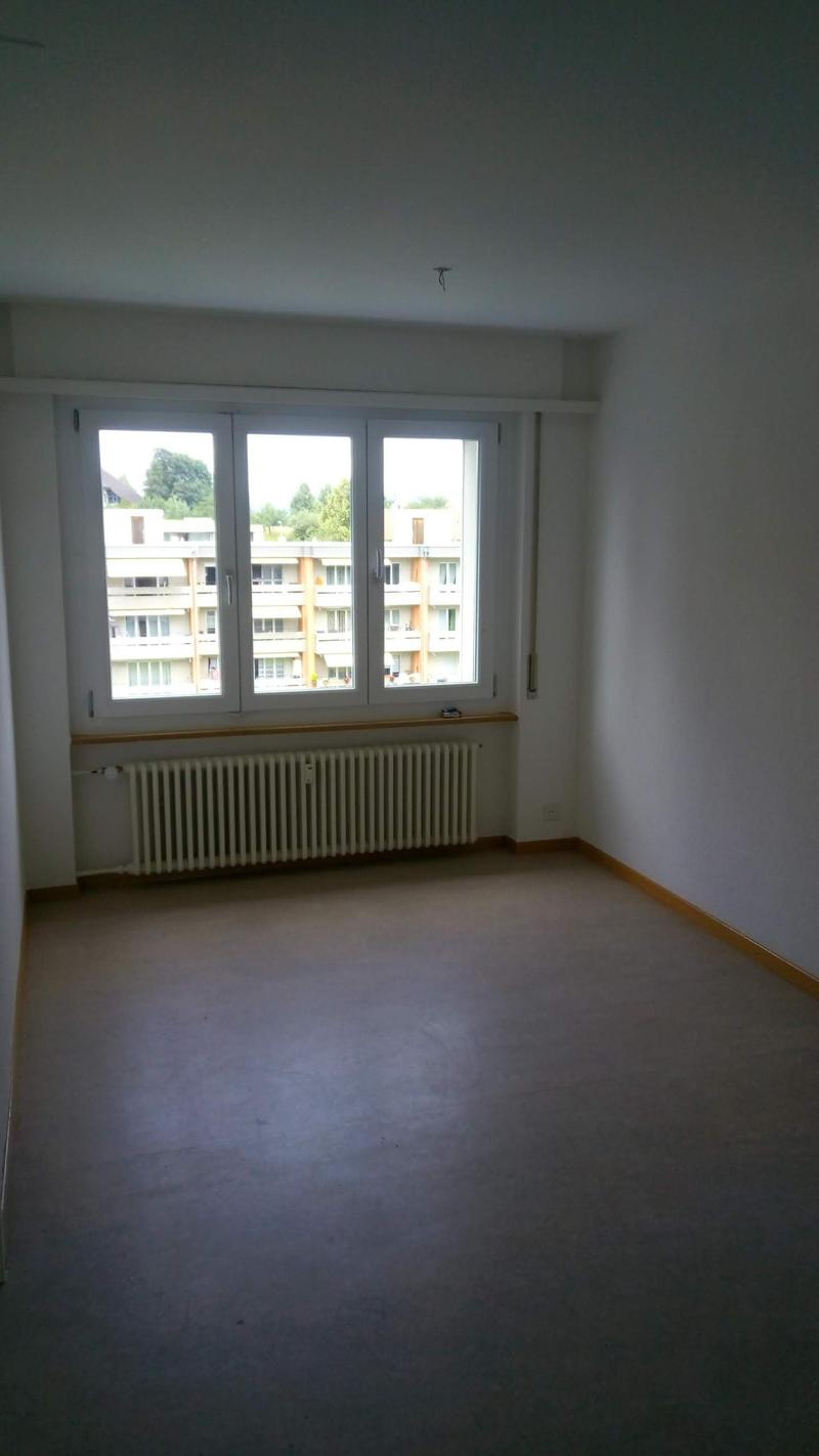 Schöne 2.5-Zimmer-Altbauwohnung in Murten (6)