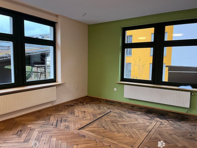 renovierter Gewerberaum an Toplage in Biel – ideal für Salon, Praxis oder Büro (6)