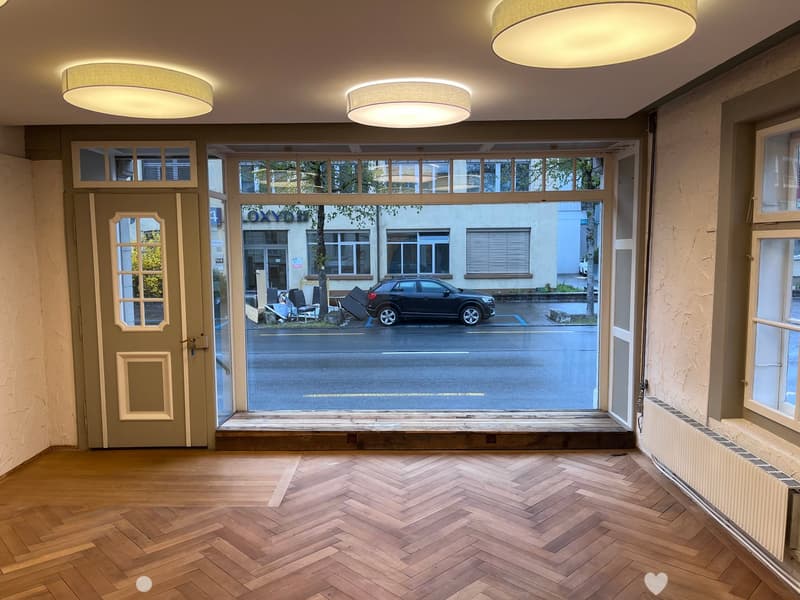 renovierter Gewerberaum an Toplage in Biel – ideal für Salon, Praxis oder Büro (3)