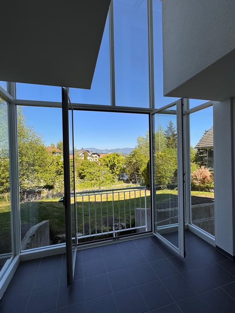 Newly renovated 6.5-room single-family house with studio apartment (6)