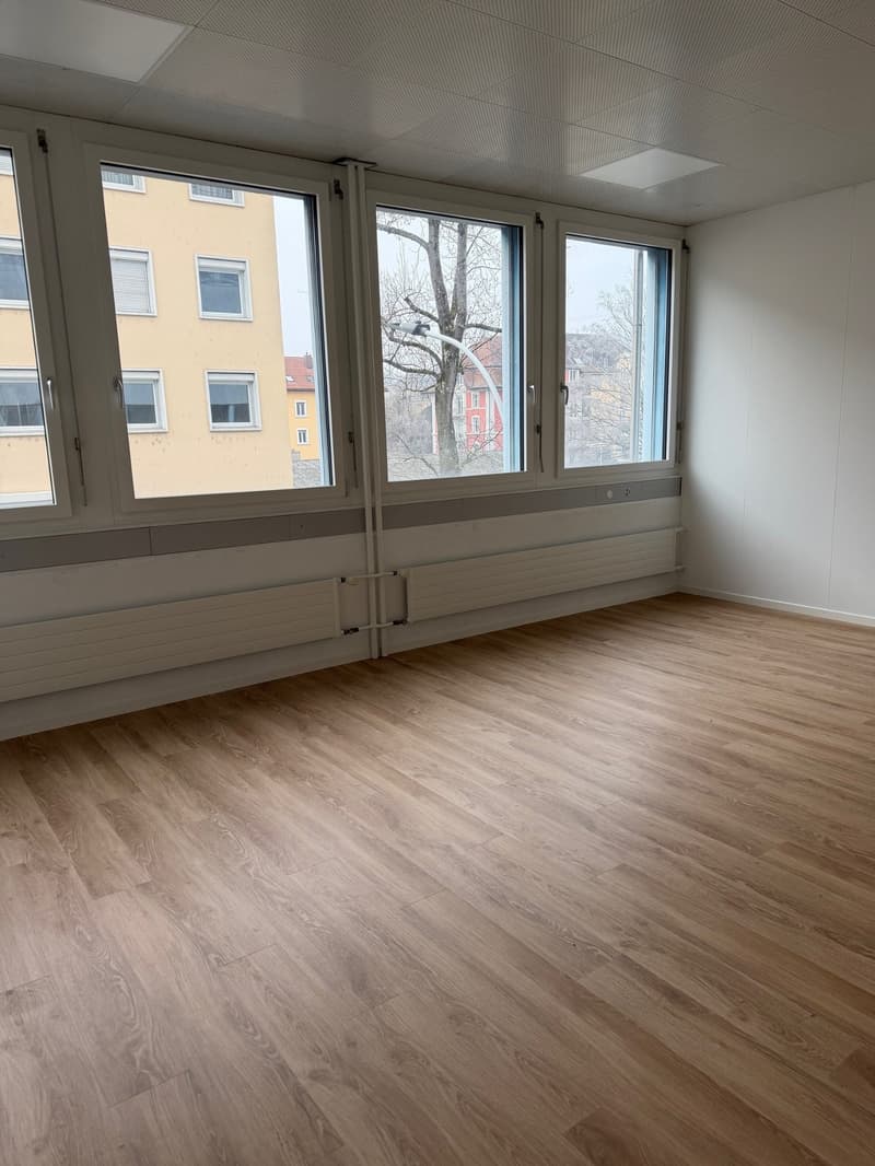 Spazio ufficio moderno a Grenchen (4)