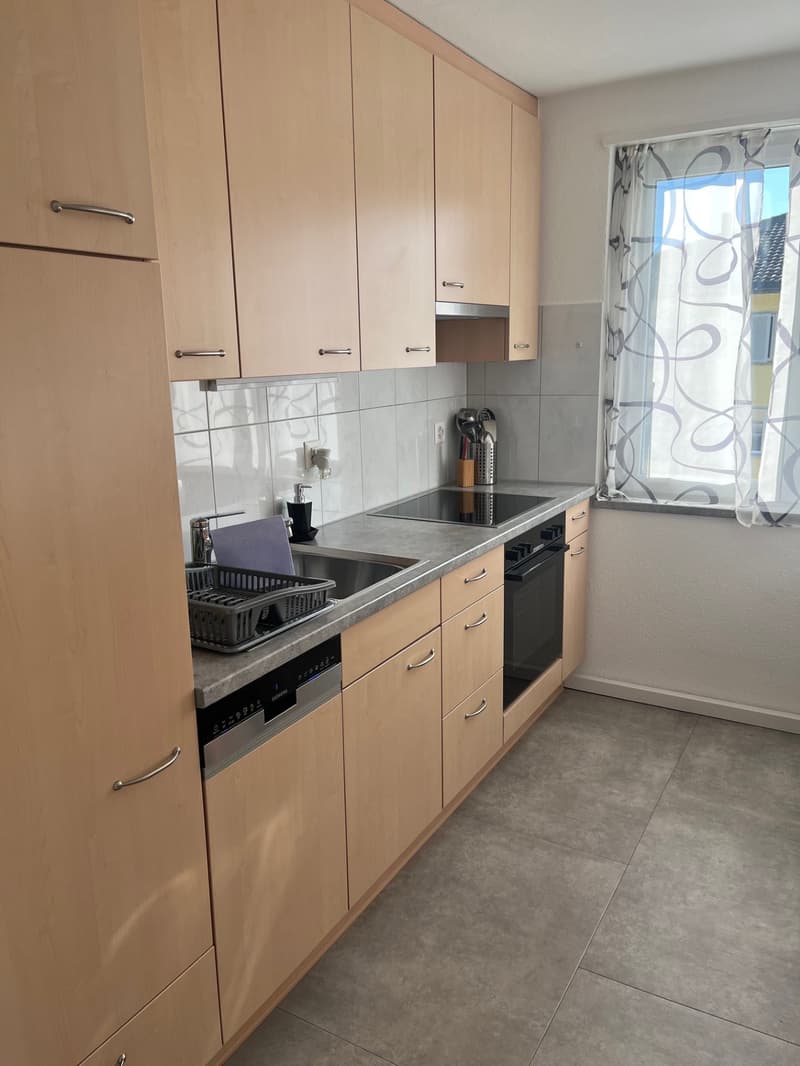 Charmant appartement 4 pièces avec balcon à Grenchen (1)