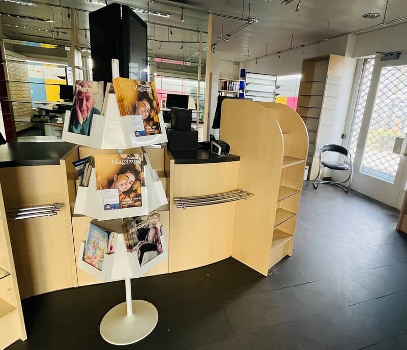 Pharmacy premises - sales area and offices, Brüggstrasse 2 Biel (2)