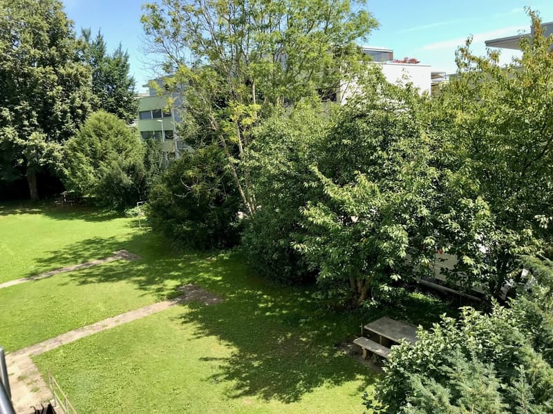Brügg: appartement 3.5 pièces moderne avec balcon (7)