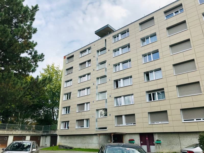 Brügg: appartement 3.5 pièces moderne avec balcon (3)
