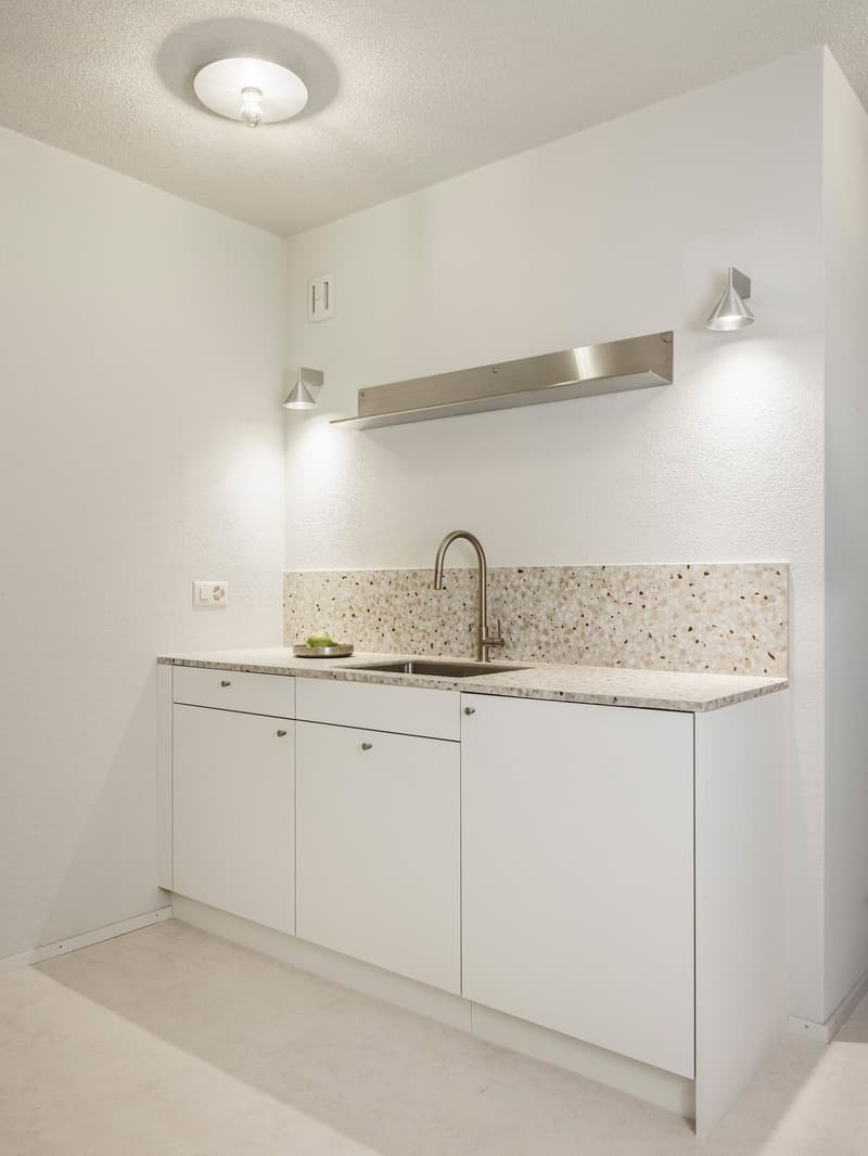 Shared apartment/room for rent - completely renovated and furnished apartment (4)