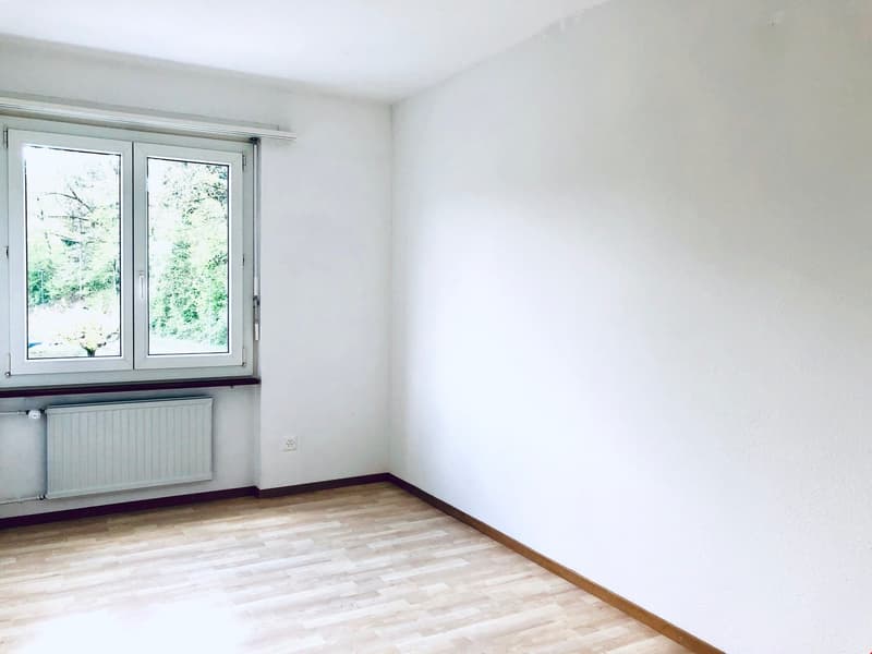 Attractive family apartment in a quiet neighborhood (4)