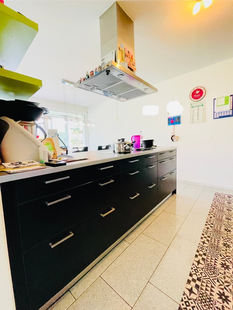Busswil-Lyss, appartamento di 4.5 locali con posto giardino (4)