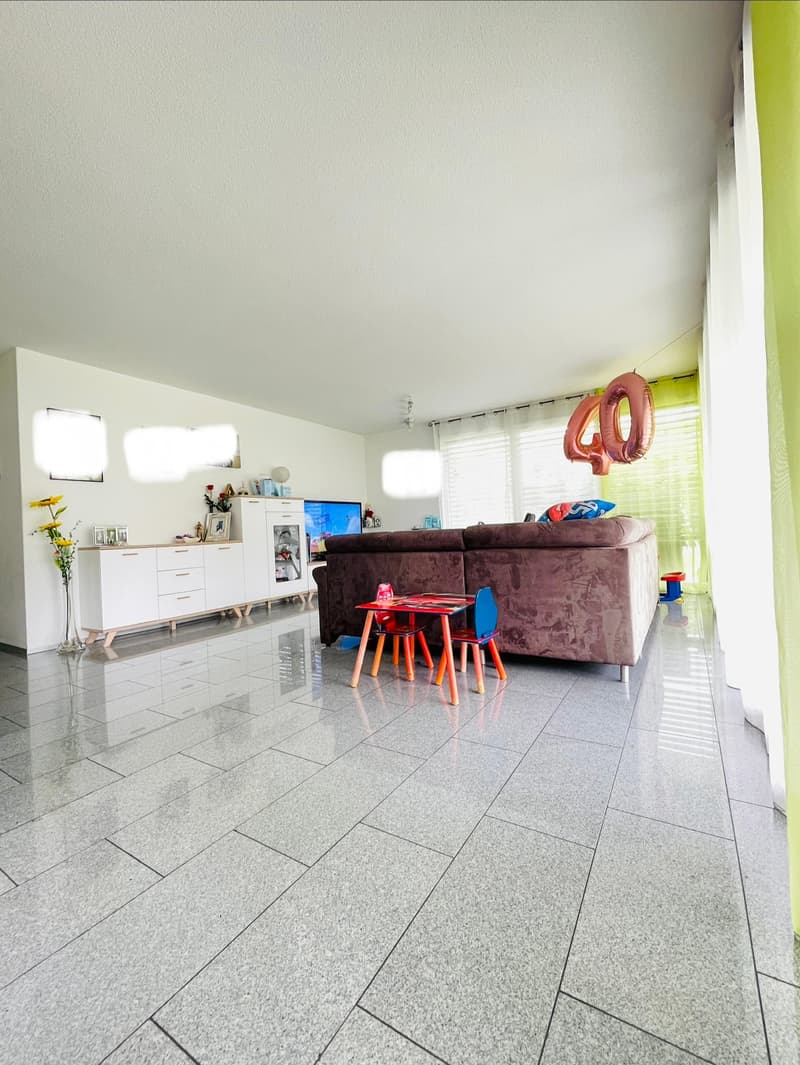 Busswil-Lyss, appartamento di 4.5 locali con posto giardino (6)