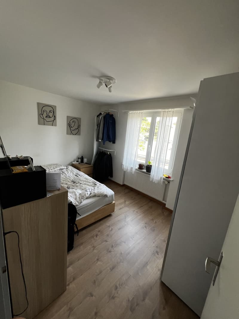Appartement 3.5 pièces à Sutz-Lattrigen avec espace de jardin direct (2)