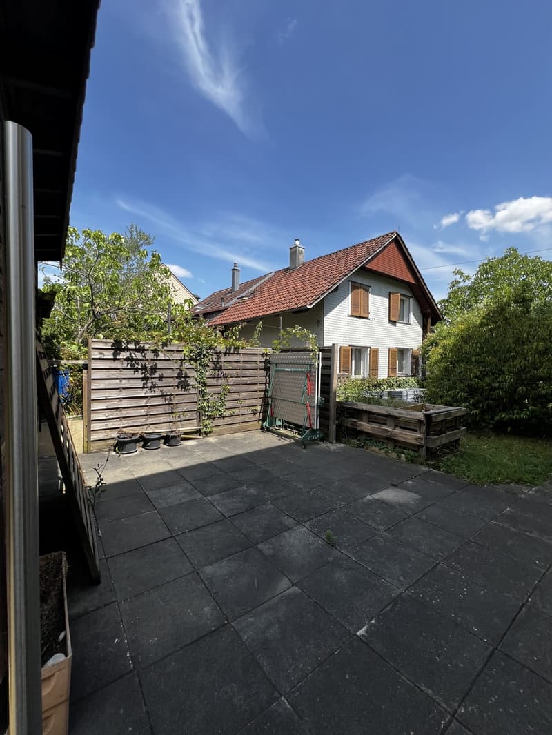 Appartement 3.5 pièces à Sutz-Lattrigen avec espace de jardin direct (8)