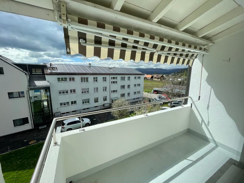 Schöne 4-Zimmerwohnung an ruhiger Lage (8)