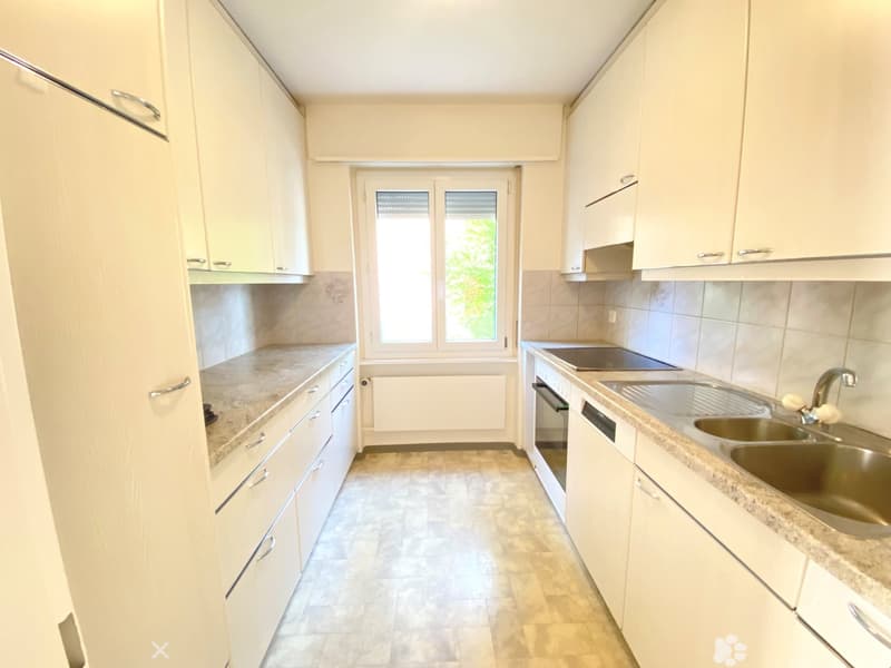 Attraktive 4½-Zimmerwohnung mit Balkon an ruhiger Lage (2)