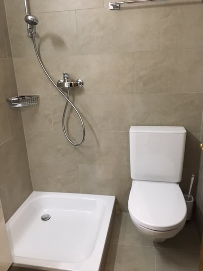 Ampio appartamento di 3,5 locali 120 m2 (9)