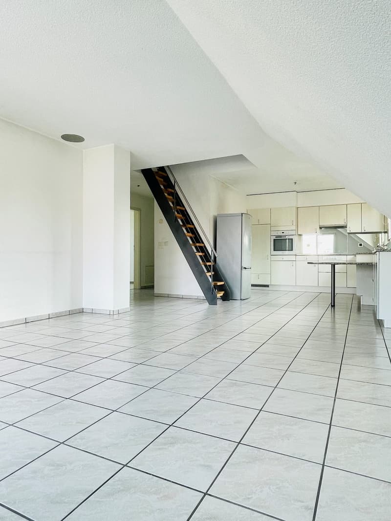 4.5-Zimmer-Wohnung mit Galerie (9)