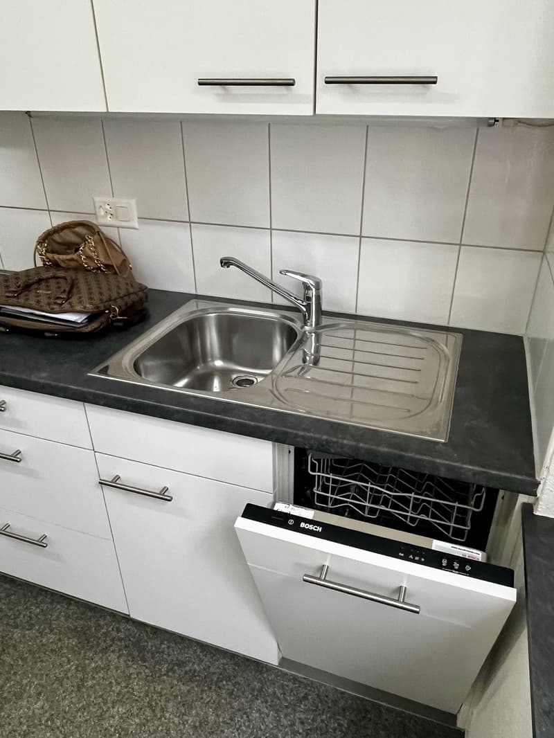 3.5-Zimmer-Wohnung mit Balkon im HP in Grenchen (3)