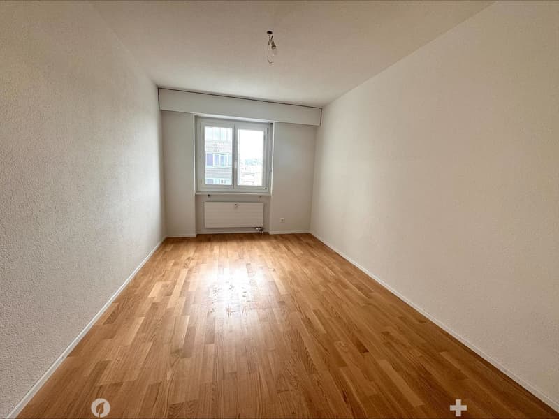 Komplett sanierte 3.5-Zimmerwohnung (4)