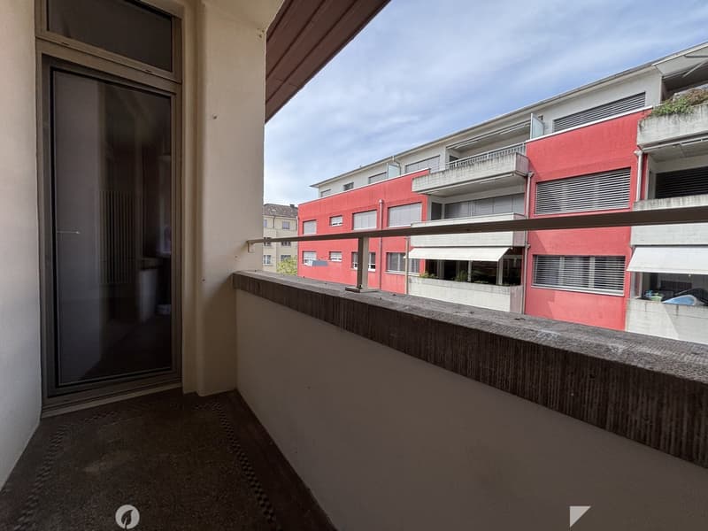 Grosszügige Loft mit separatem Schlafzimmer (7)
