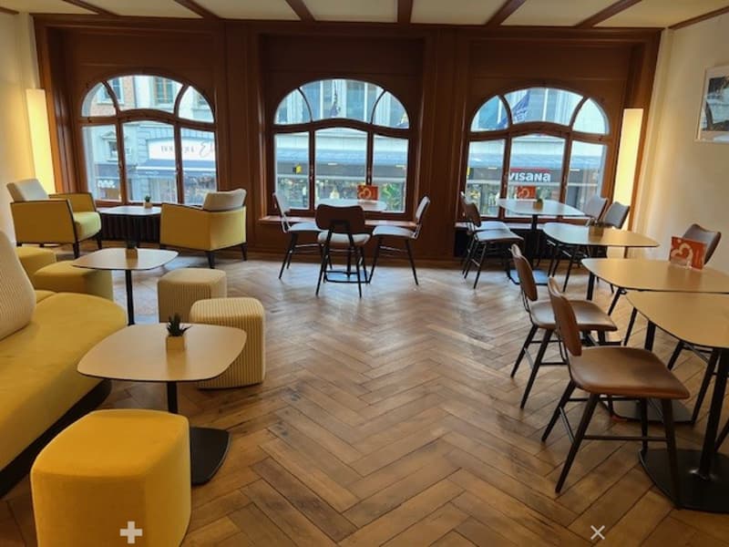 Charmantes Café Lokal an der Marktgasse 16/18 in Biel (5)