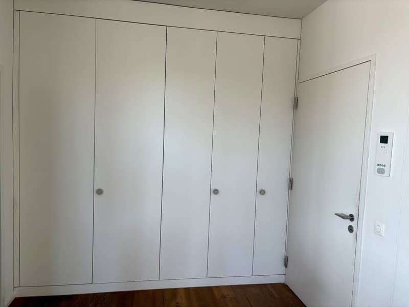 Exklusive und moderne 3.5-Zimmer-Wohnung mit Seenähe in Nidau (12)