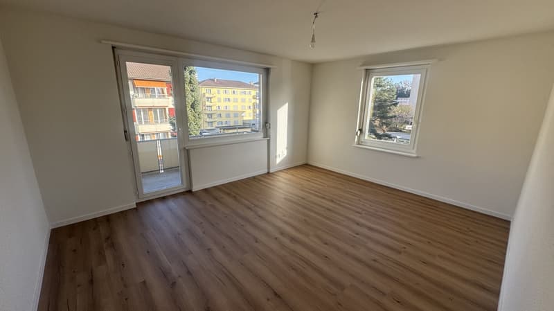 Moderne 4-Zimmer-Wohnung mit Balkon in Grenchen (7)