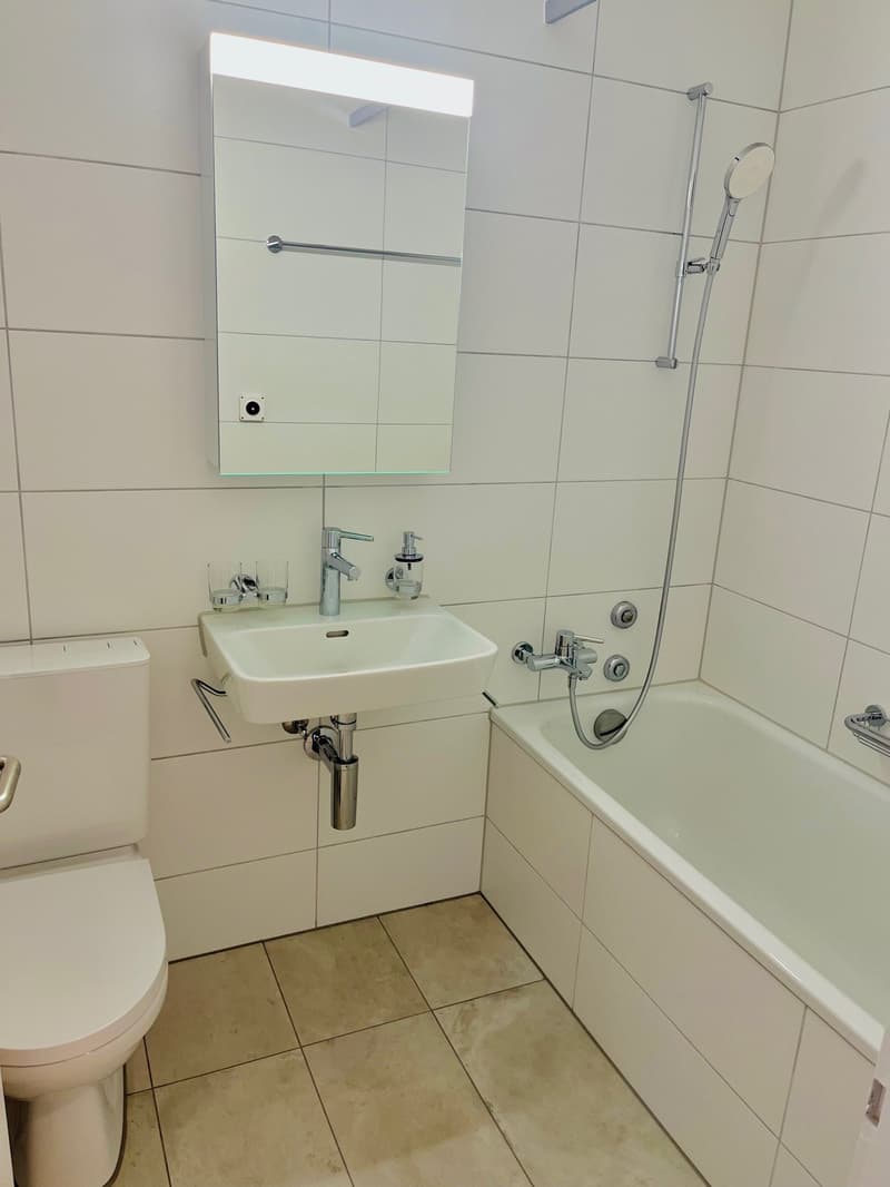 3.5-Zimmerwohnung mit Balkon in Brügg (4)