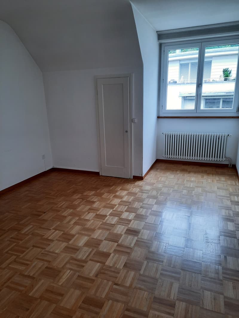 2.5-Zimmerwohnung am Grillenweg 20 in Biel (4)