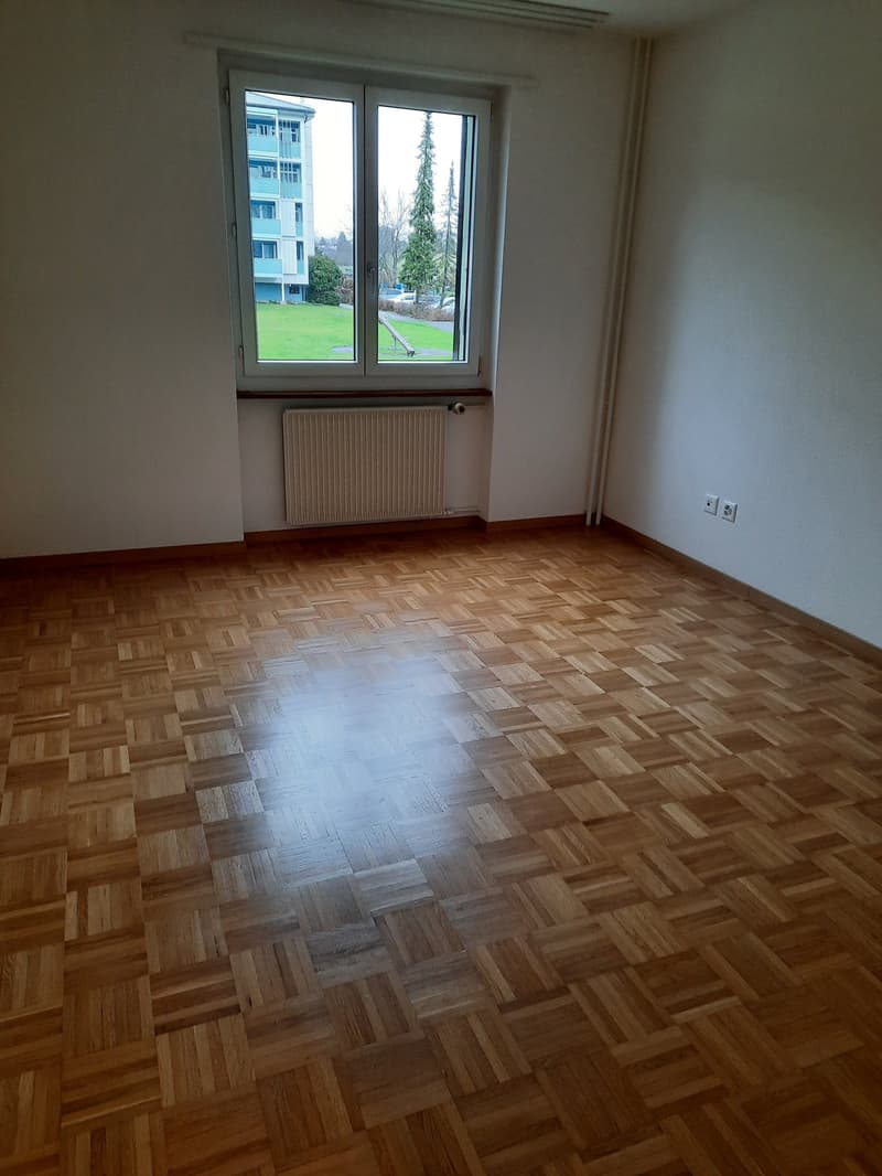Lengnau - Vivere nel verde in una posizione tranquilla (5)