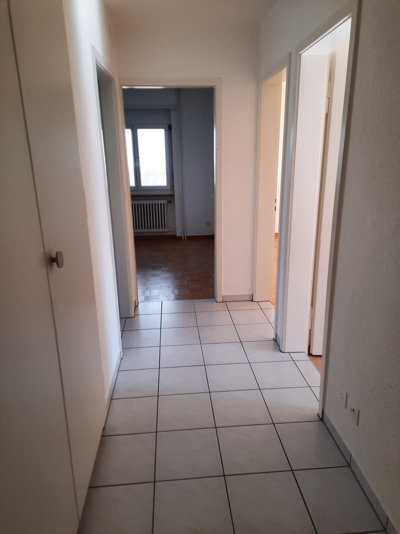 3-Zimmerwohnung am Erguelweg 12 in Biel (8)