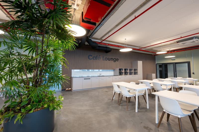 Office space with large rooftop terrace (5)