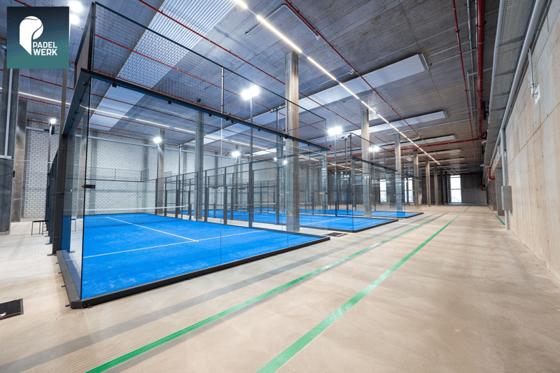 Modern warehouse or commercial space in a central location (10)