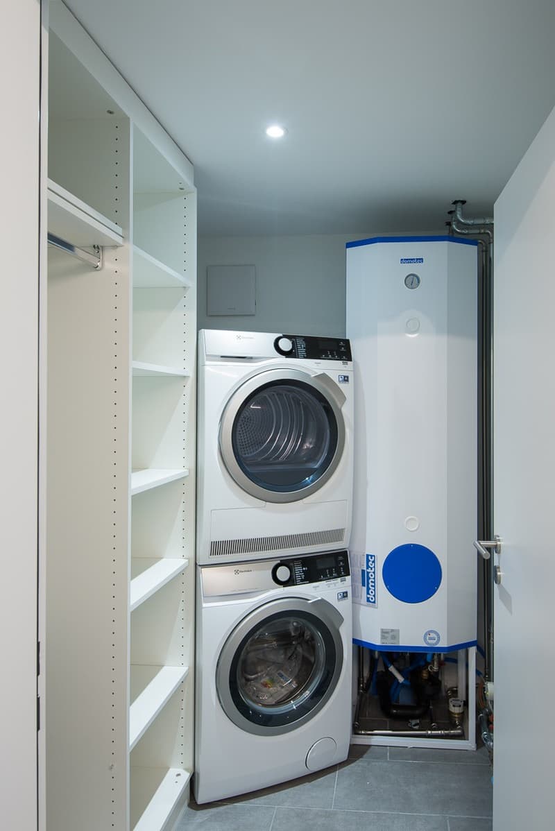 Modern wohnen in Reinach - attraktive 2.5-Zimmerwohnung (2)