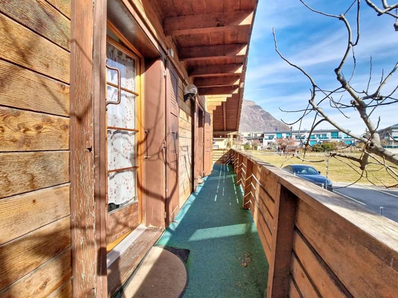 Fully, charming 5.5-room house of 160 m2 with garage and parking spaces (12)