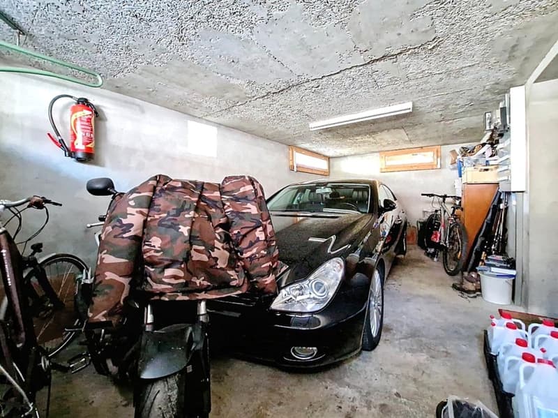 Fully, charming 5.5-room house of 160 m2 with garage and parking spaces (17)
