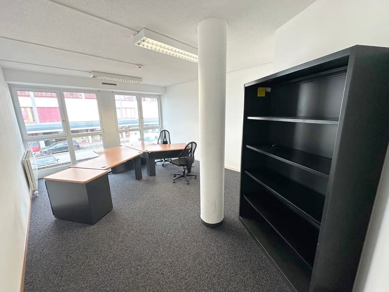 Crissier – Bureau de 149 m² au rez-de-chaussée, proche du centre et des accès autoroutiers (8)