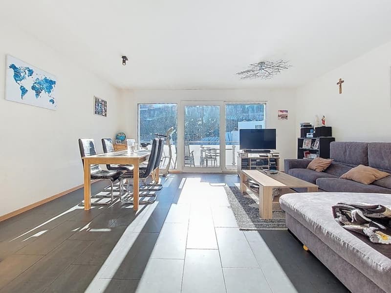 Sion/Pont-de-la-Morge, schönes 4.5-Zimmer-Apartment mit 104 m2, Balkon und 2 Parkplätzen (4)