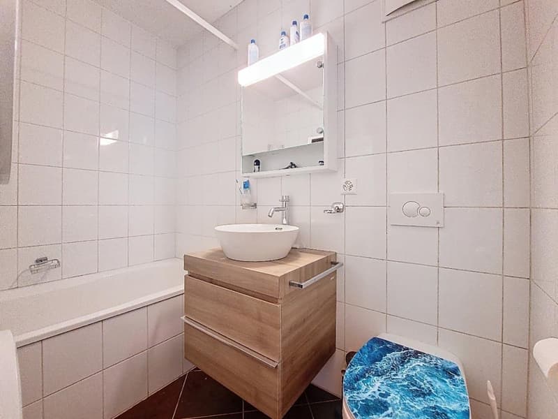 Sion/Pont-de-la-Morge, schönes 4.5-Zimmer-Apartment mit 104 m2, Balkon und 2 Parkplätzen (17)