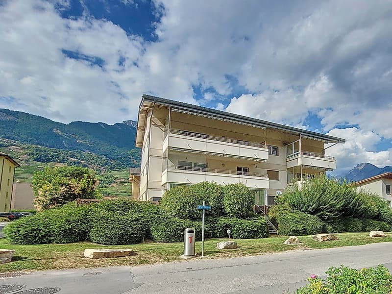 Vétroz, appartamento di 4,5 locali di 129 m2 vicino ai servizi con garage e posto auto (1)