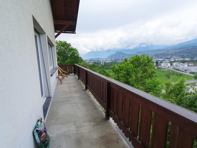 Sion, appartamento di 3.5 locali in una piccola casa sul pendio sud (7)