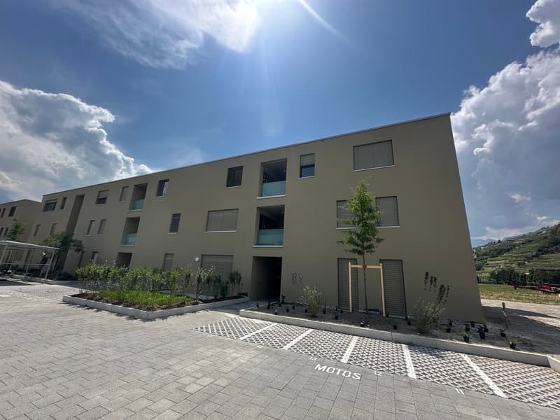 Uvrier / Sion – Studio neuf avec place de parc intérieure (1)