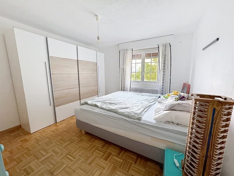 Sion, Villa mit 5.5 Zimmern von 197m2 in den Höhen von Bramois, inmitten der Natur, Garage, überdacht (8)