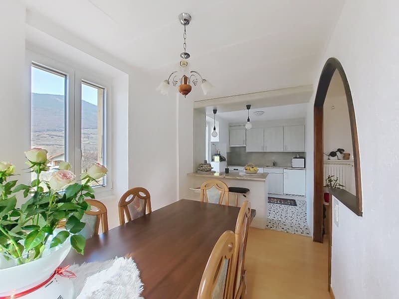 Pramagnon, family-friendly house of 230m2 with lawn and outdoor parking spaces (4)