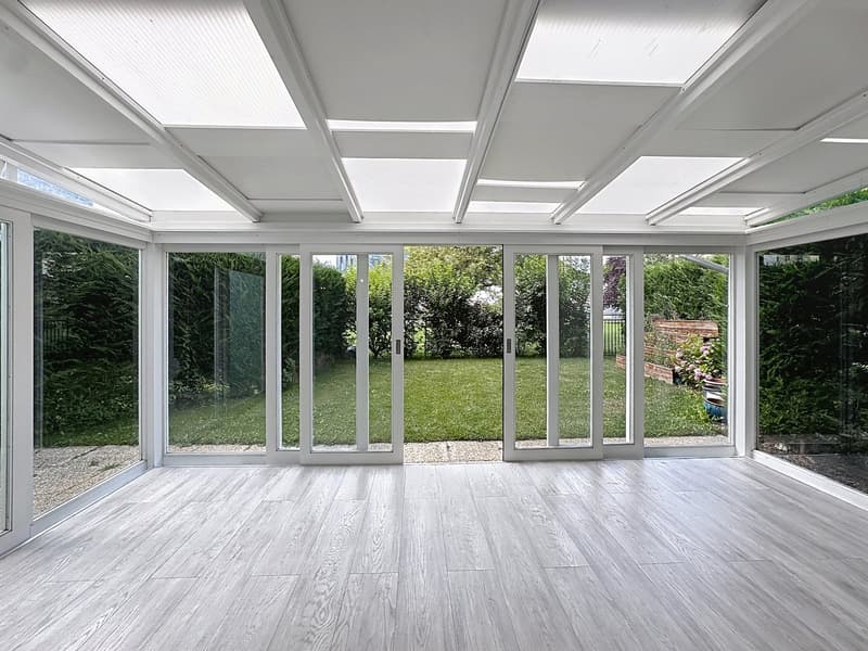 Sion – Appartamento di 2.5 locali al pian terreno con prato privato e garage-box, vicino al centro città (3)